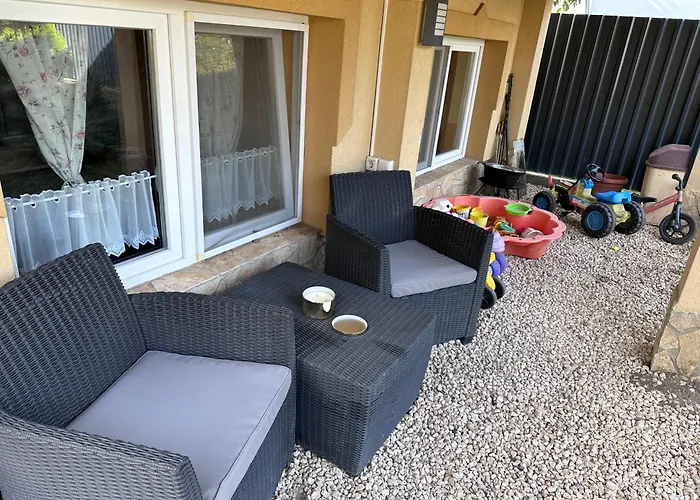 Apartament Aranyeso Apartman- 300 Meterre A Strandtol *