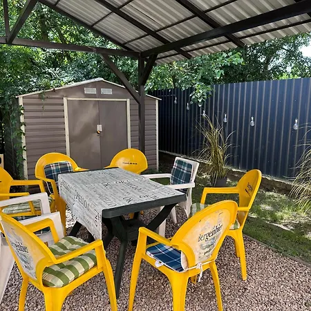 Aranyeso Apartment