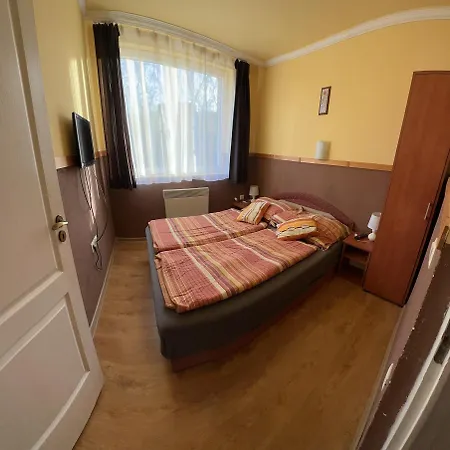 Aranyeso Apartment *
