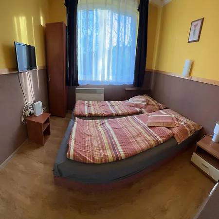 Apartment Aranyeso *