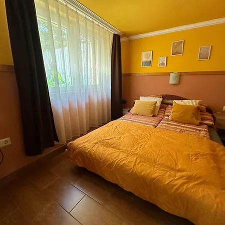 Aranyeso Apartman- 300 Meterre A Strandtol *