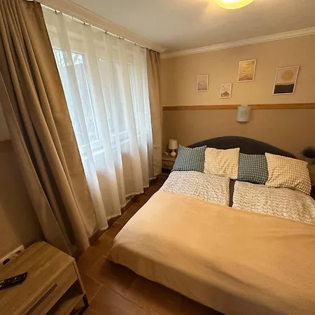 Aranyeso Apartman- 300 Meterre A Strandtol *